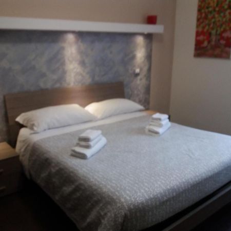 Casa Vacanze Lory มอนเตโรตอนโด ภายนอก รูปภาพ